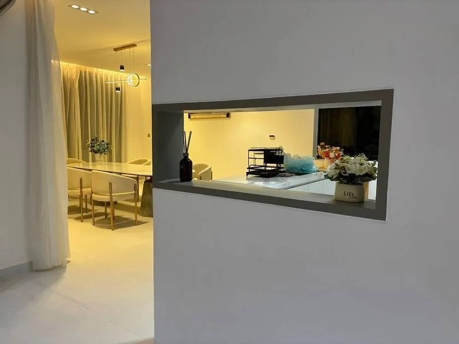 Luxury Pool Villas & Sheraton Resort& Free Pick Up Da Nang Vietnam