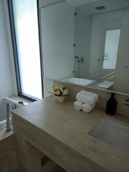 Luxury Pool Villas & Sheraton Resort& Free Pick Up Da Nang